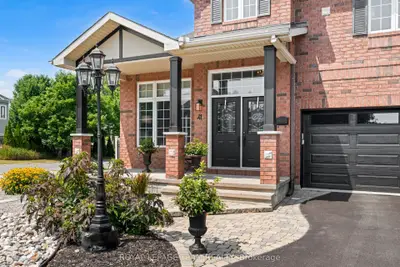 41 Blackshire Circle, Barrhaven, On K2j 5m2