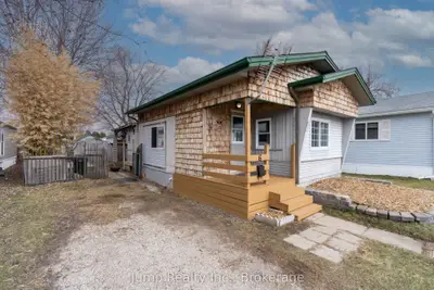 6 Maple Drive 49, Essex, On N0r 1j0