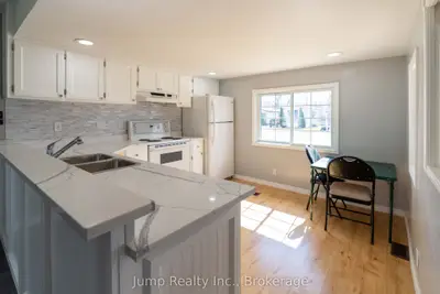 6 Maple Drive 49, Essex, On N0r 1j0