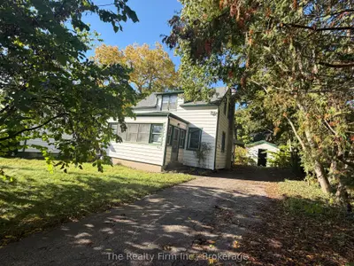 477 Henry Street, Woodstock, On N4s 1x3