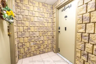 140 Park Avenue E 23, Chatham-kent, On N7m 3v6