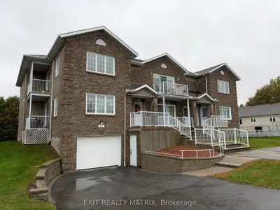 5 Marcel Street 18, Russell, On K0a 1w0