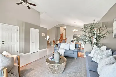 546 Jerseyville Road W, Hamilton, On L9g 3l5