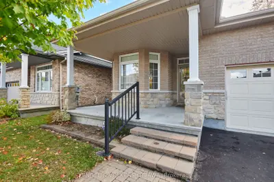162 Maple Key Private, Blossom Park - Airport And Area, On K1t 0e2