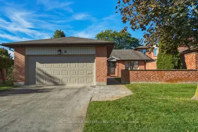 55 Fiddlers Green Road 31, London North, On N6h 4t8