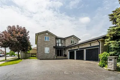 1210 Upper Paradise Road Upper, Hamilton, On L9b 2n9