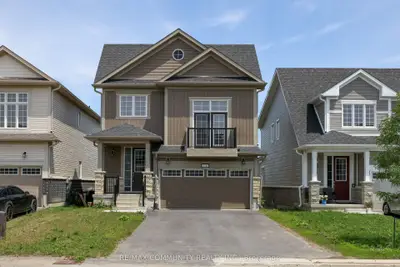 110 Oakmont Drive, Loyalist, On K0h 1g0