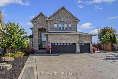 4 Playfair Court, Hamilton, On L9k 1r6