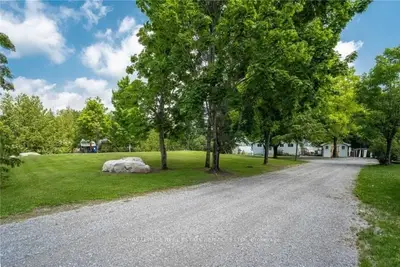 2365 Selwyn Bay Lane, Selwyn, On K0l 2h0