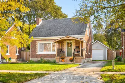 113 Adelaide Street, Kitchener, On N2m 2b5