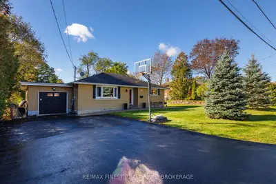 1409 Sproule Street, Kingston, On K7p 2v3