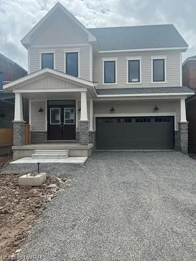 45 Stern Drive, Welland, On L3b 0m2