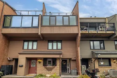251 BRUYERE Street 2, Lower Town - Sandy Hill, ON K1N 5E5