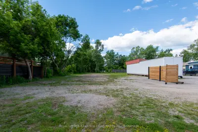 60 George Street W, Kawartha Lakes, On K9v 5h9