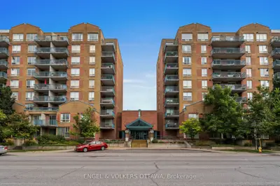 45 Holland Avenue 318, Tunneys Pasture And Ottawa West, On K1y 4s3