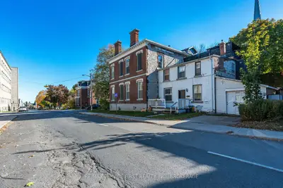 94 Sydenham Street, Kingston, On K7l 3h4