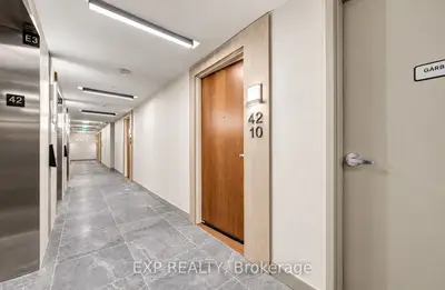 30 Francis Street S 4210, Kitchener, On N2g 0b5