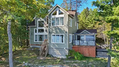 419 VICEROY Road, North Bay, ON P1B 8G4