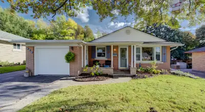 582 Grand Valley Drive, Cambridge, On N3h 2s1