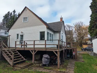 516 Seventh Avenue S, Kenora, On P9n 2g2