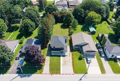 330 William Street, Wellington North, On N0g 2l3
