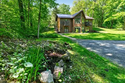 129 Cross Road, Rideau Lakes, On K0g 1e0
