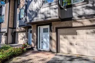 4 Reaney Court, Kanata, On K2k 1w8