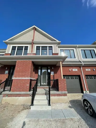 33 Mildred Gillies Street, North Dumfries, On N0b 1e0