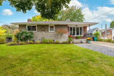 218 Montrose Street S, Cambridge, On N3h 2j2