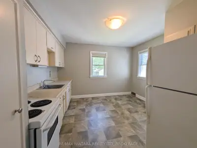 106 Haig Street, St. Catharines, On L2r 6l2