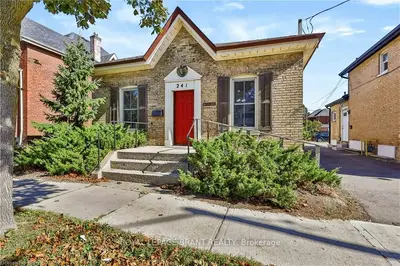 241 Brant Avenue, Brantford, On N3t 3j4