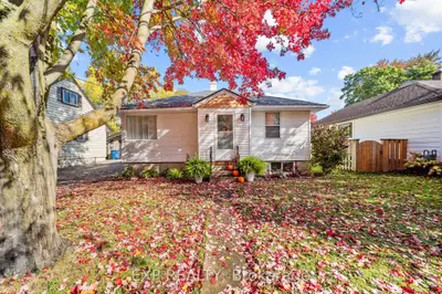 264 Douglas Street, Stratford, On N5a 5r2