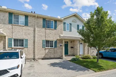 7470 Monastery Drive 4, Niagara Falls, On L2h 3b3