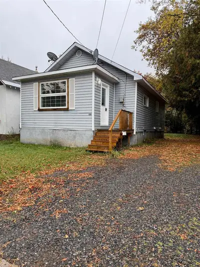 529 Northland Road, Sault Ste Marie, On P6c 3p1
