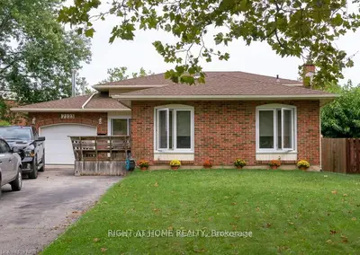 7123 Barto Crescent, Niagara Falls, On L2g 7g9