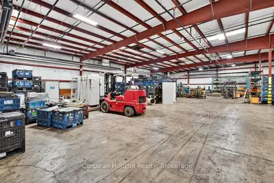 47 Head Street 4, Hamilton, On L9h 3h6