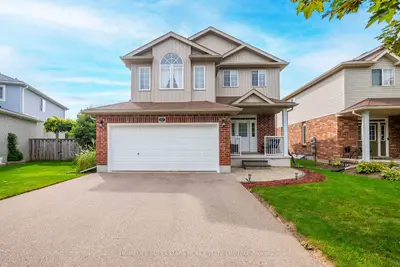17 George Schmitt Court, Wilmot, On N3a 4l4