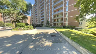 1966 Main Street W 306, Hamilton, On L8s 1j6