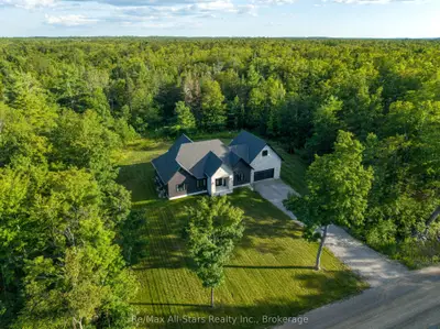 210 White Valley Road, Trent Lakes, On K0m 1a0