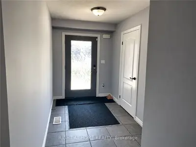 1855 FOXRIDGE Crescent, London North, ON N6G 0L7