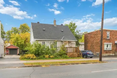 660 St Laurent Boulevard, Overbrook - Castleheights And Area, On K1k 3a5