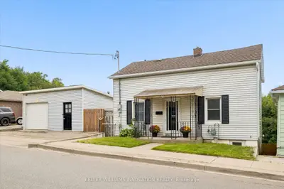 77 Beverly Street, Cambridge, On N1r 3z6