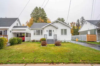 182 Lake Street, Sault Ste Marie, On P6a 4b1