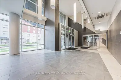 158 King Street 906, Waterloo, On N2j 0e5