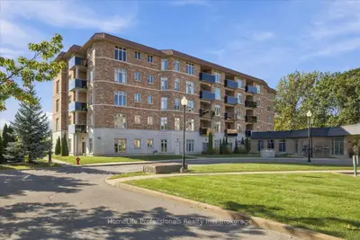 8111 Forest Glen Drive 322, Niagara Falls, On L2h 2y7