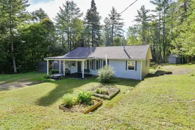 1082 LAMBERT Road, Bracebridge, ON P1L 1X1