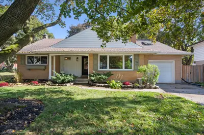 38 Yule Place, Kitchener, On N2b 2j8