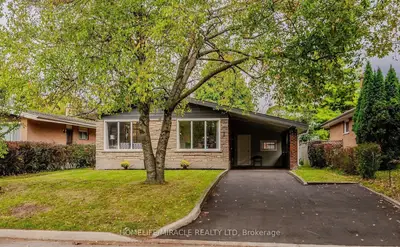 10 Greenwood Avenue, Cambridge, On N1r 2y4