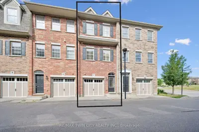 4 Cheltenham Mews, Kitchener, On N2h 0b2