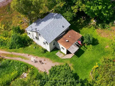 1115 Highway 124, Whitestone, On P0a 1g0